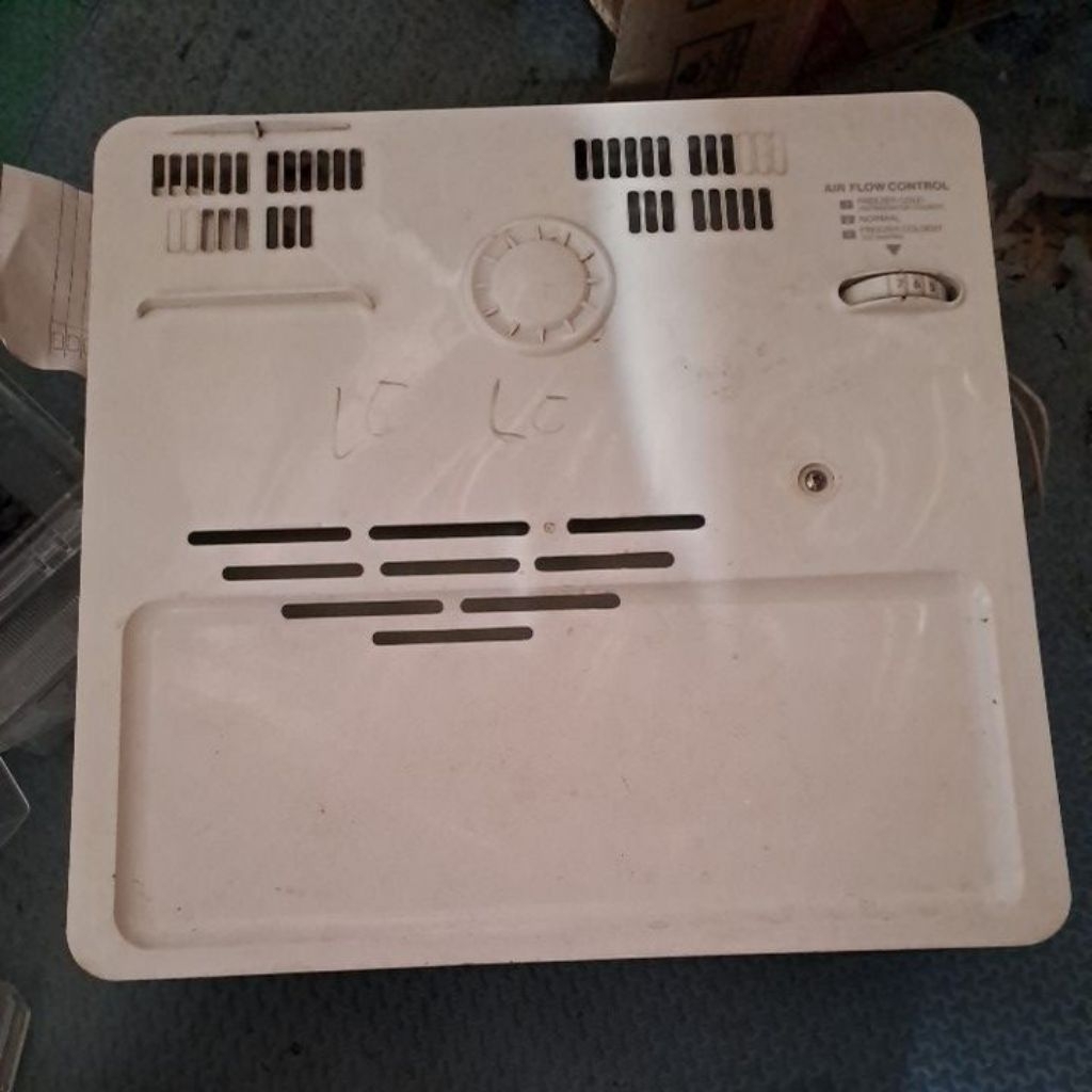 cover freezer/tutup evap bekas LG 2PINTU model GN-V 212/222 dan LG inventer