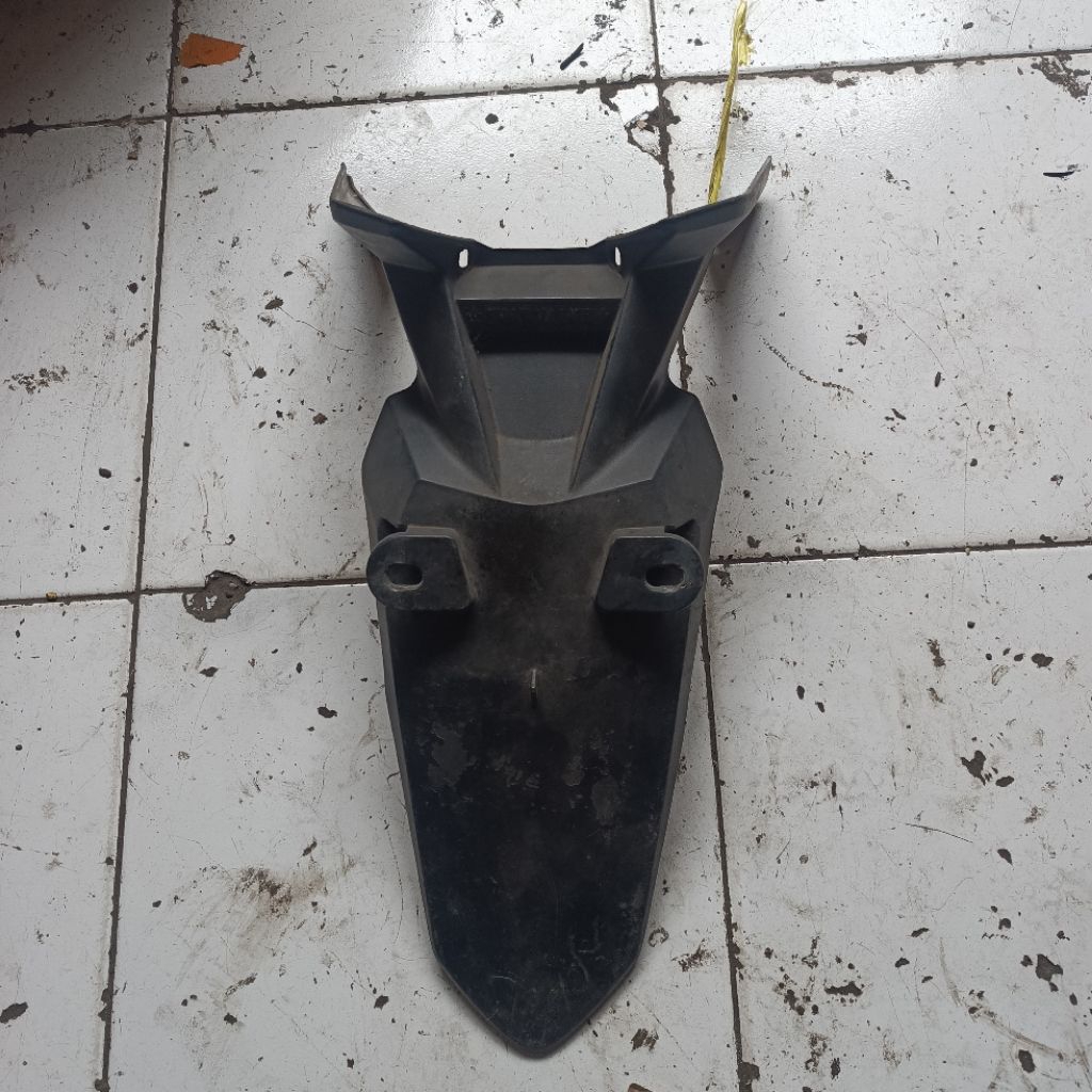 spakbor slebor belakang honda cs 1 one Original