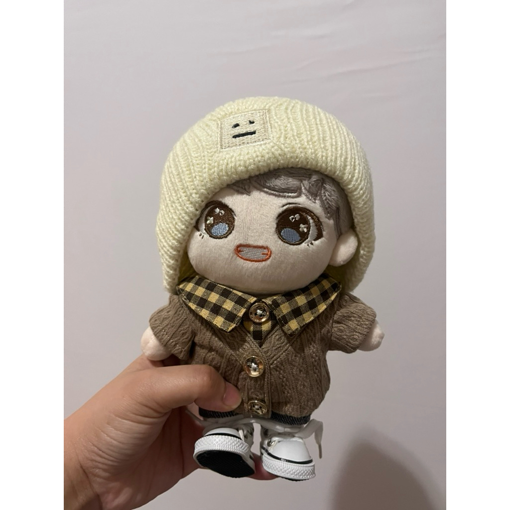 boneka oppa bts v preloved