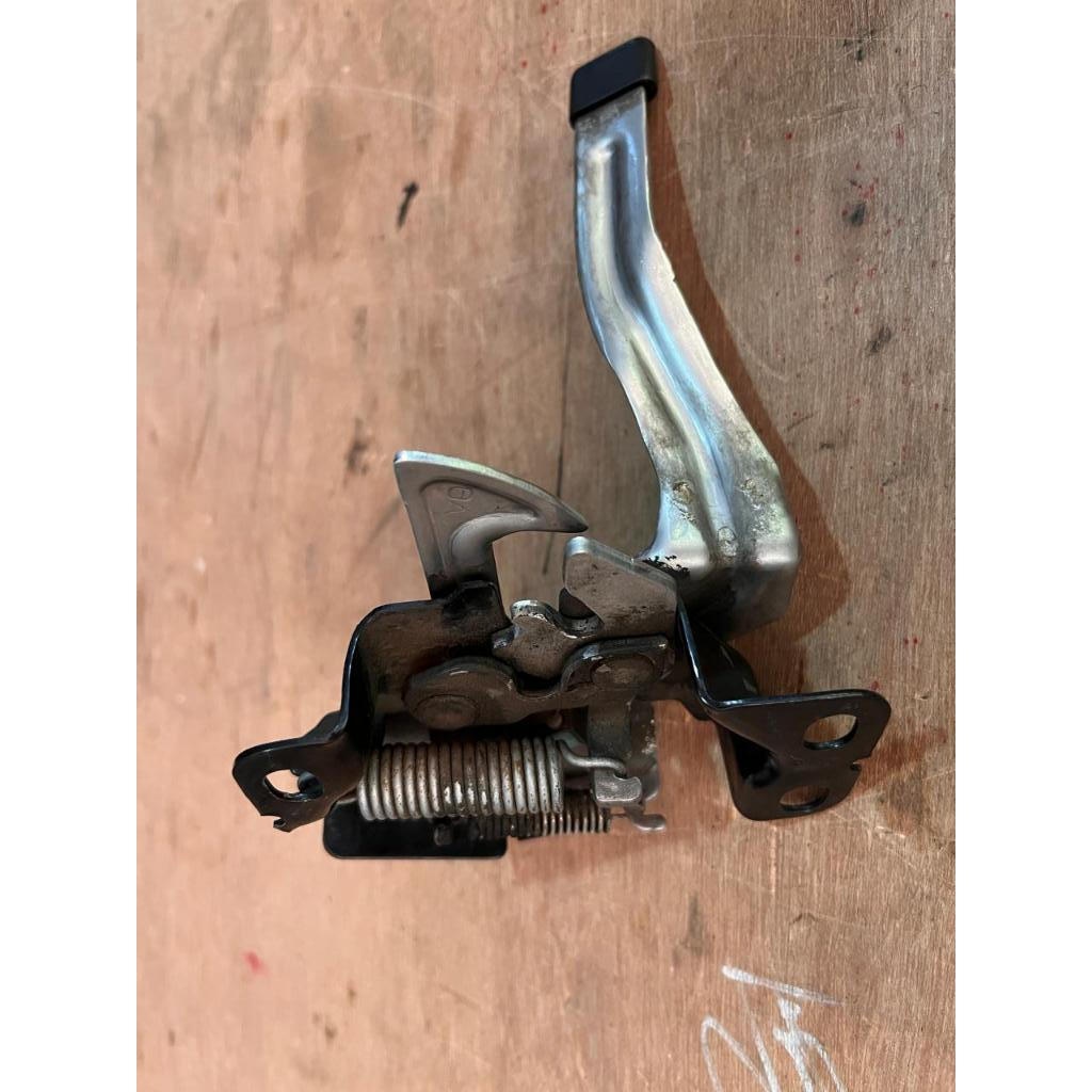 Hood Lock Kunci Kap mesin kap motor Honda Crv Gen 4 gen4 original copotan