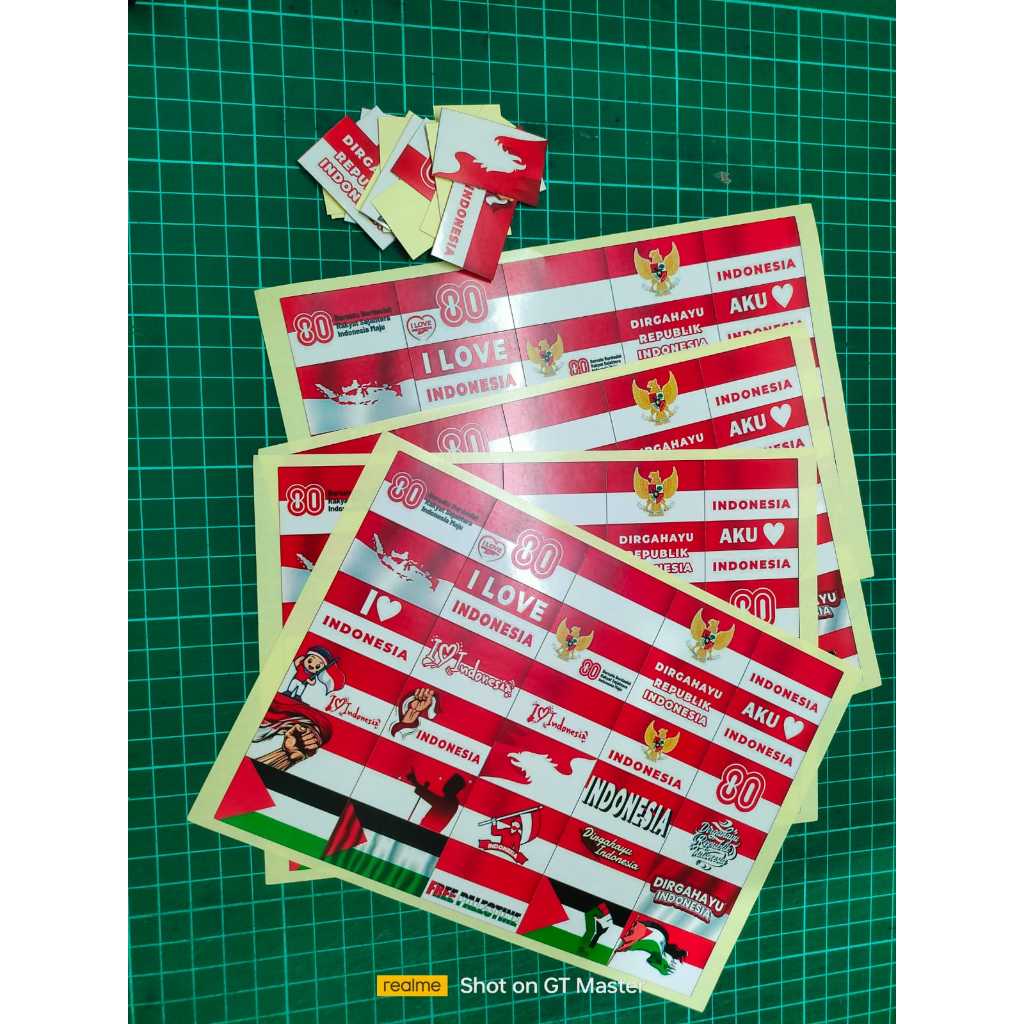 

STIKER pipi ukuran a5 bisa custom jika sudah ada design