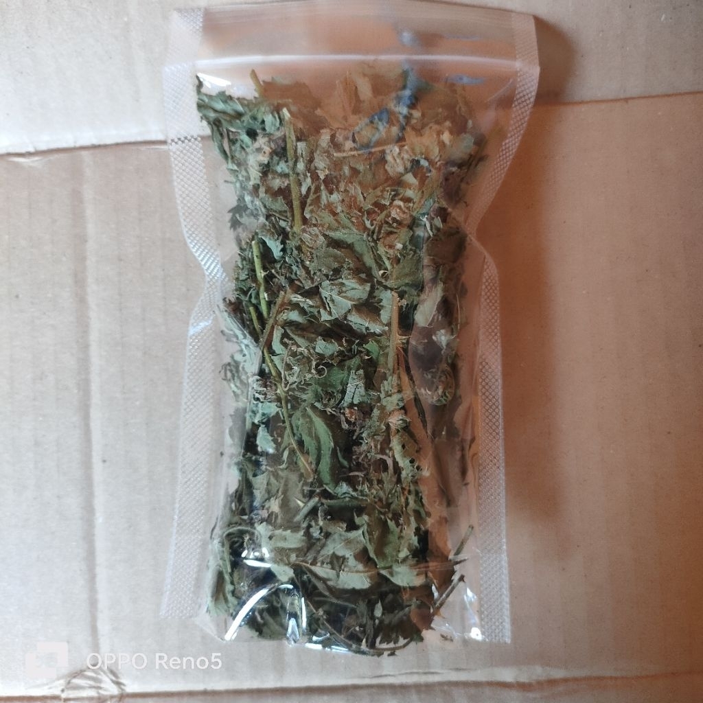 

Teh daun Raspberry kering/ daun Raspberry paket 25 gram