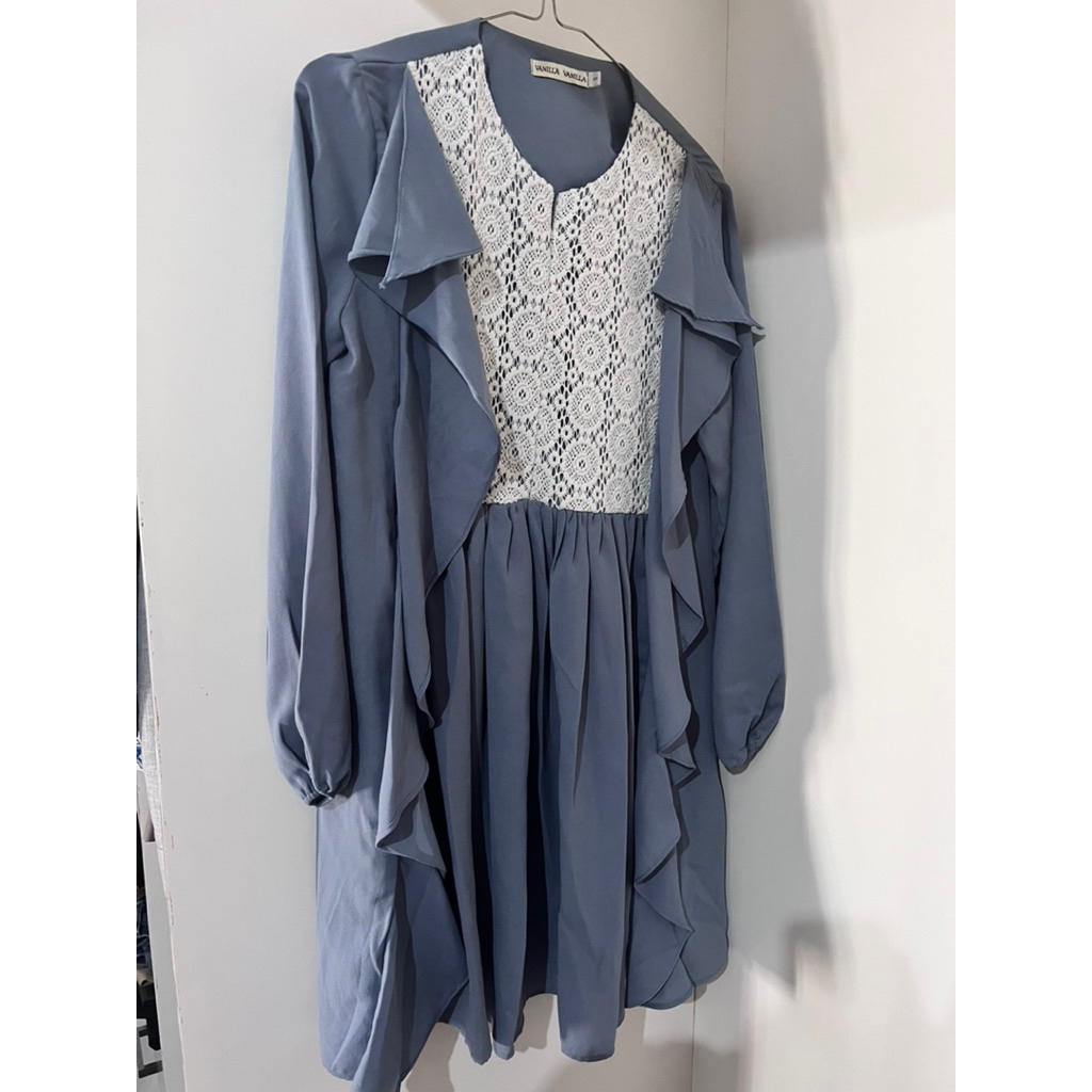 preloved blouse Vanilla hijab