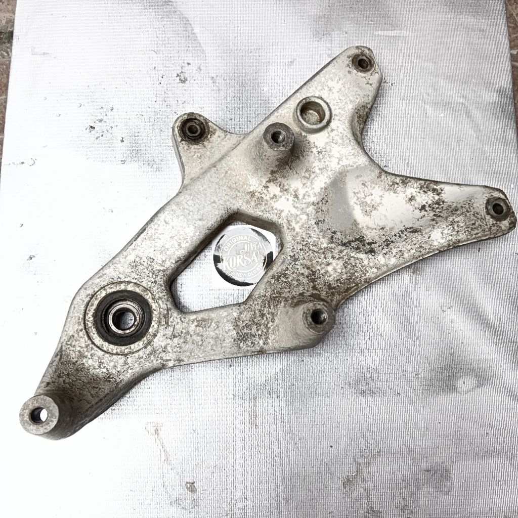 Arm Arem Yamaha Nouvo z Nouvo Lele Sporty Asli Original Copotan