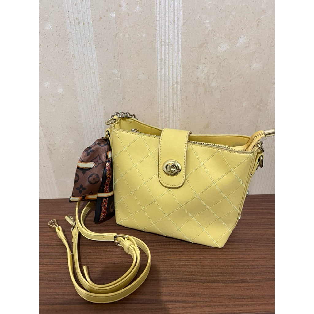 Tas Wanita Merk Jims Honey