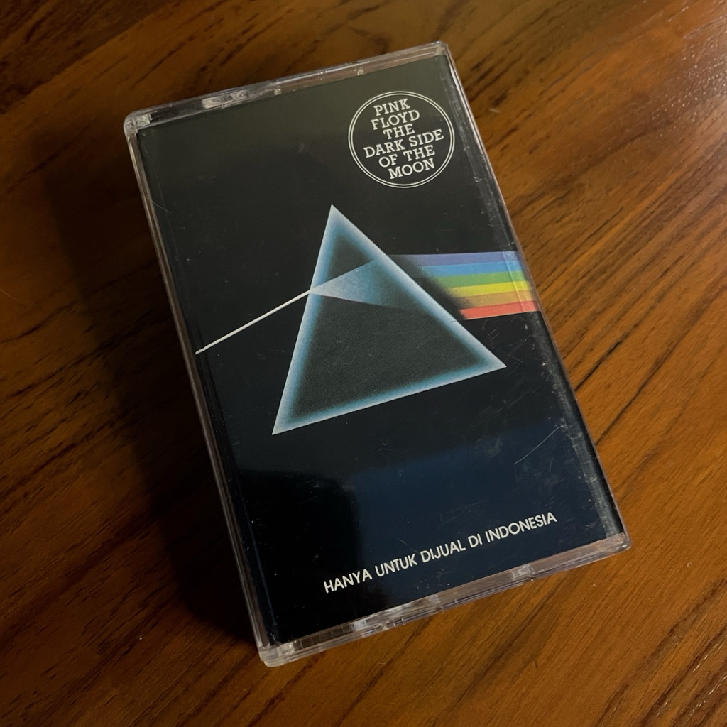 kaset pita pink floyd dark side of the moon original