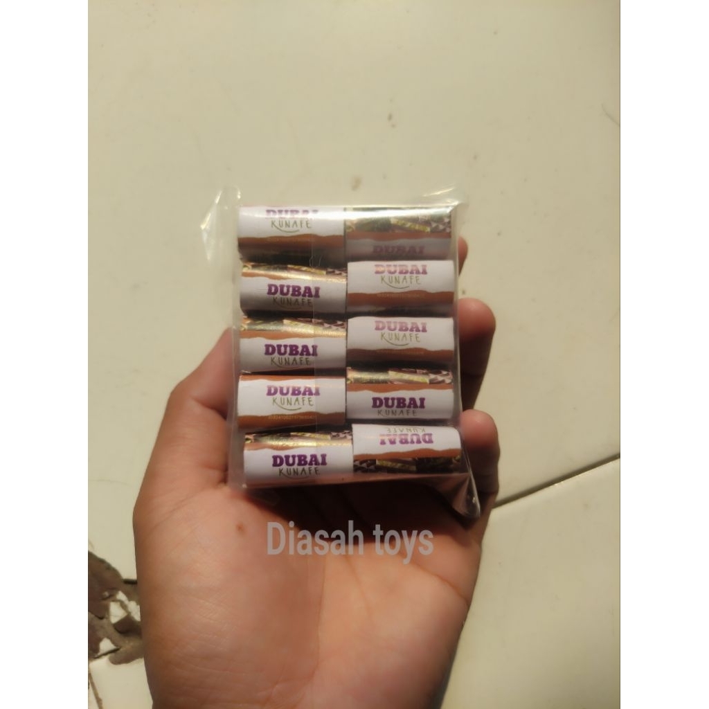 

Coklat Pista Chio Dubai Kunafe isi 10 bungkus