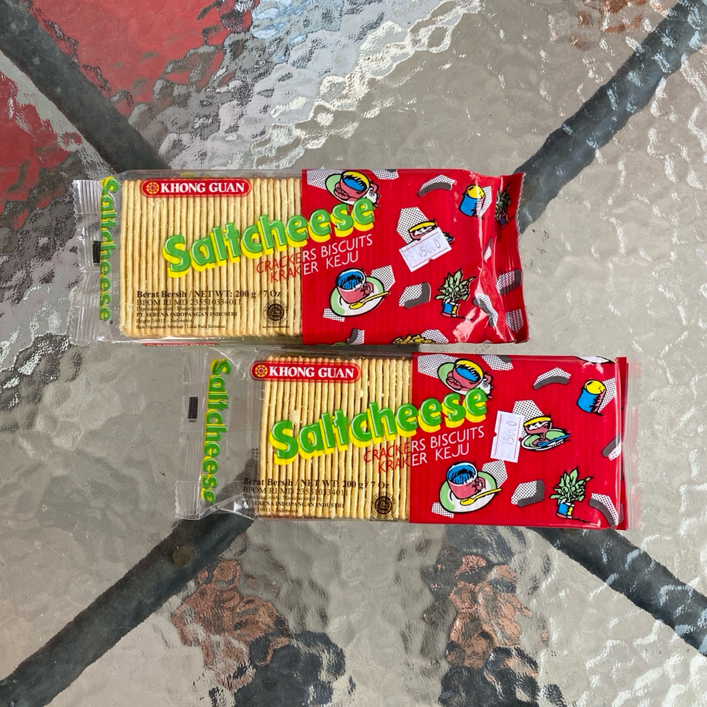 

Saltcheese Cracker Buskuit Kemasan 200 gram Enak & Murah