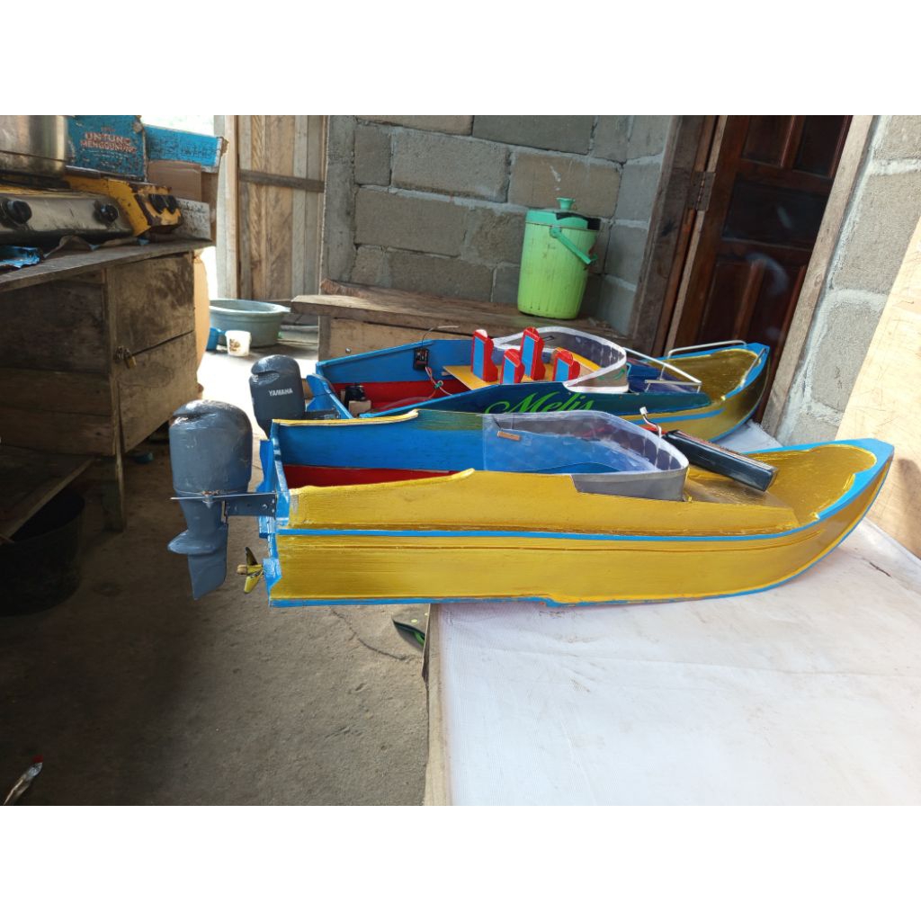 miniatur rc bot kapal rc. prahu rc boat