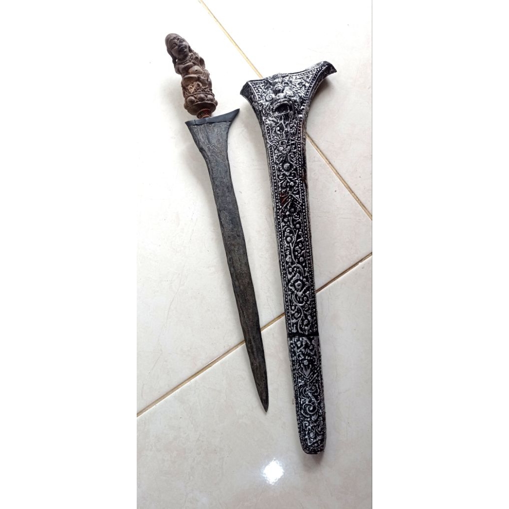 Keris Bali pamor kulit semangka dapur Tulakan panjang bilah 37cm