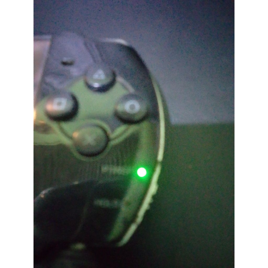 psp seri 3000 bahan second/ bekas