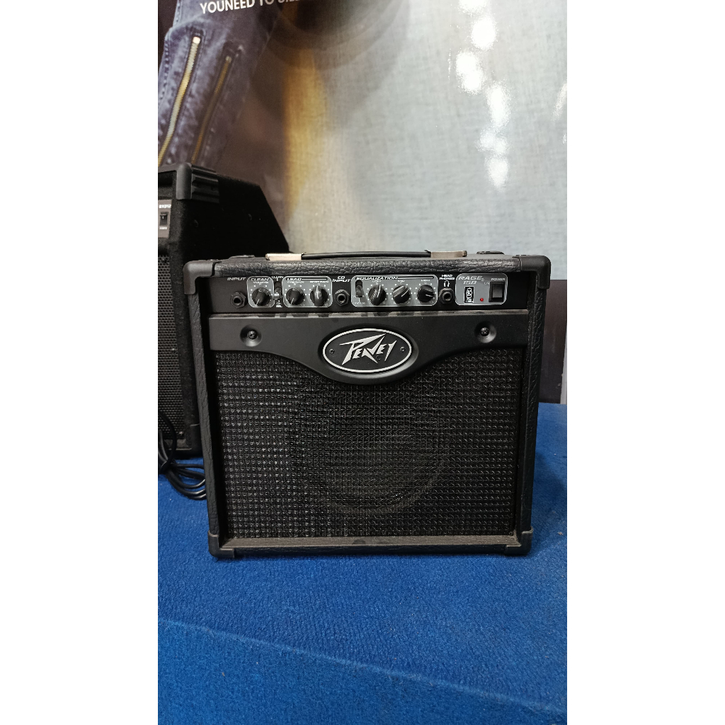 Peavey Rage 158 - Rage158 - Rage-158 Amplifier Gitar