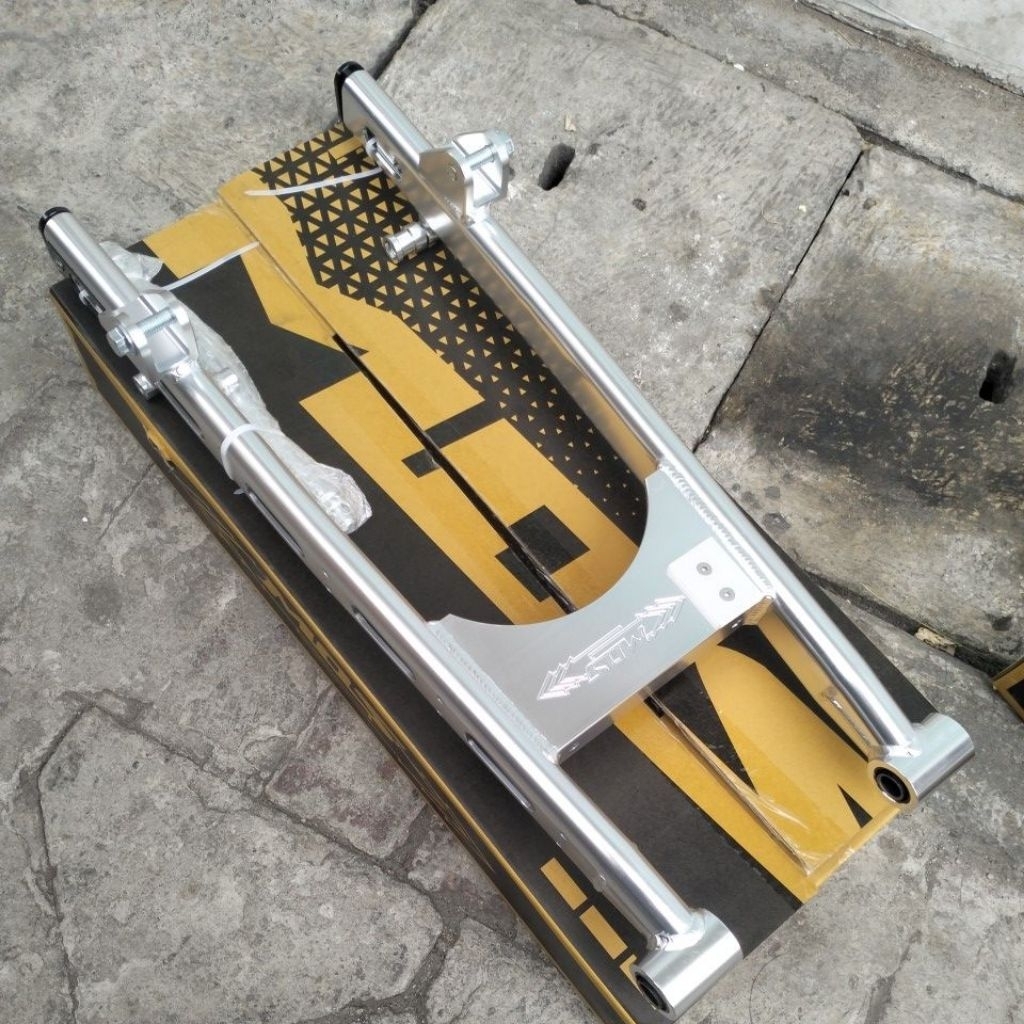 Swing Arm TIGER Long coak Mos Import Motorcycle
