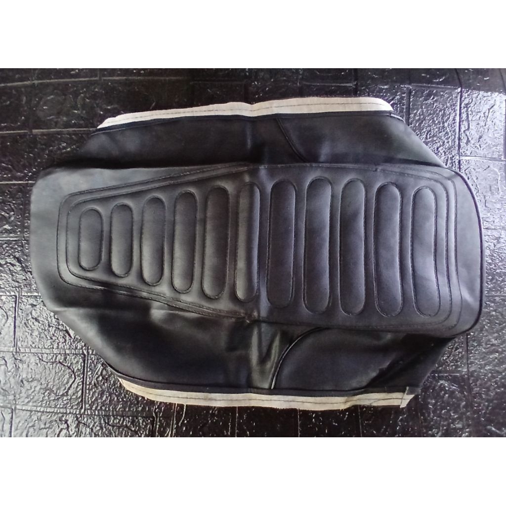 stok lama bahan tebal kulit cover tutup jok sadel SUZUKI GT100 GT 100