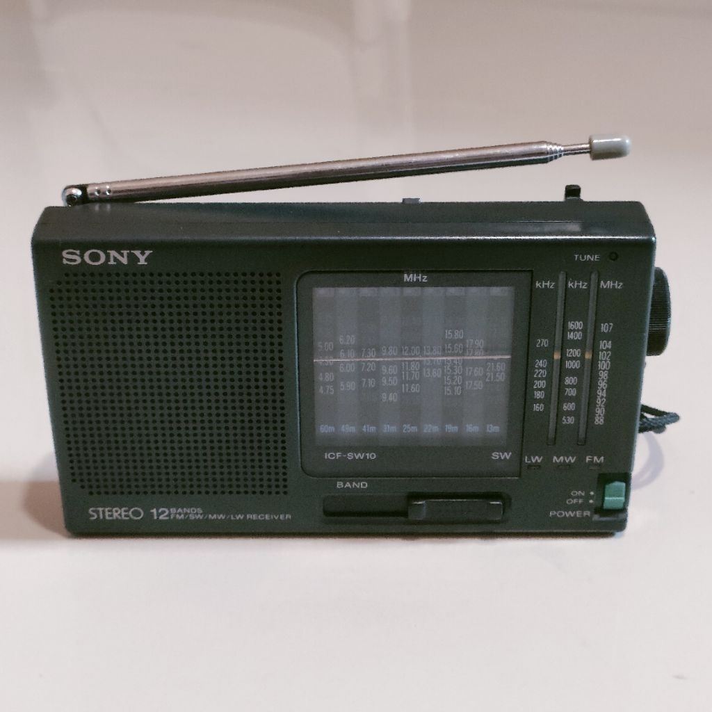 Radio Sony ICF SW10