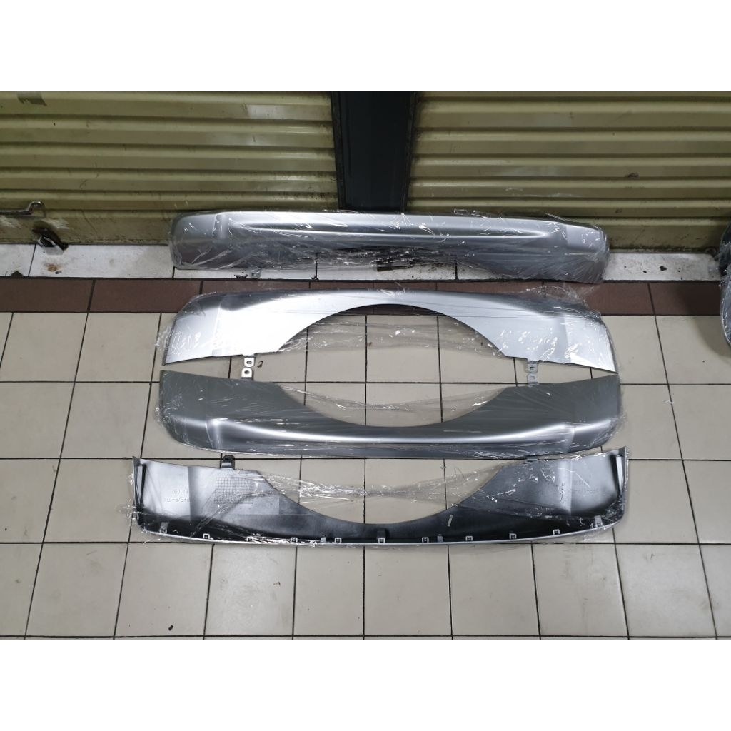 Cover Bemper Belakang LELANGAN Asli Mitsubishi All New Pajero Sport 2016 2020