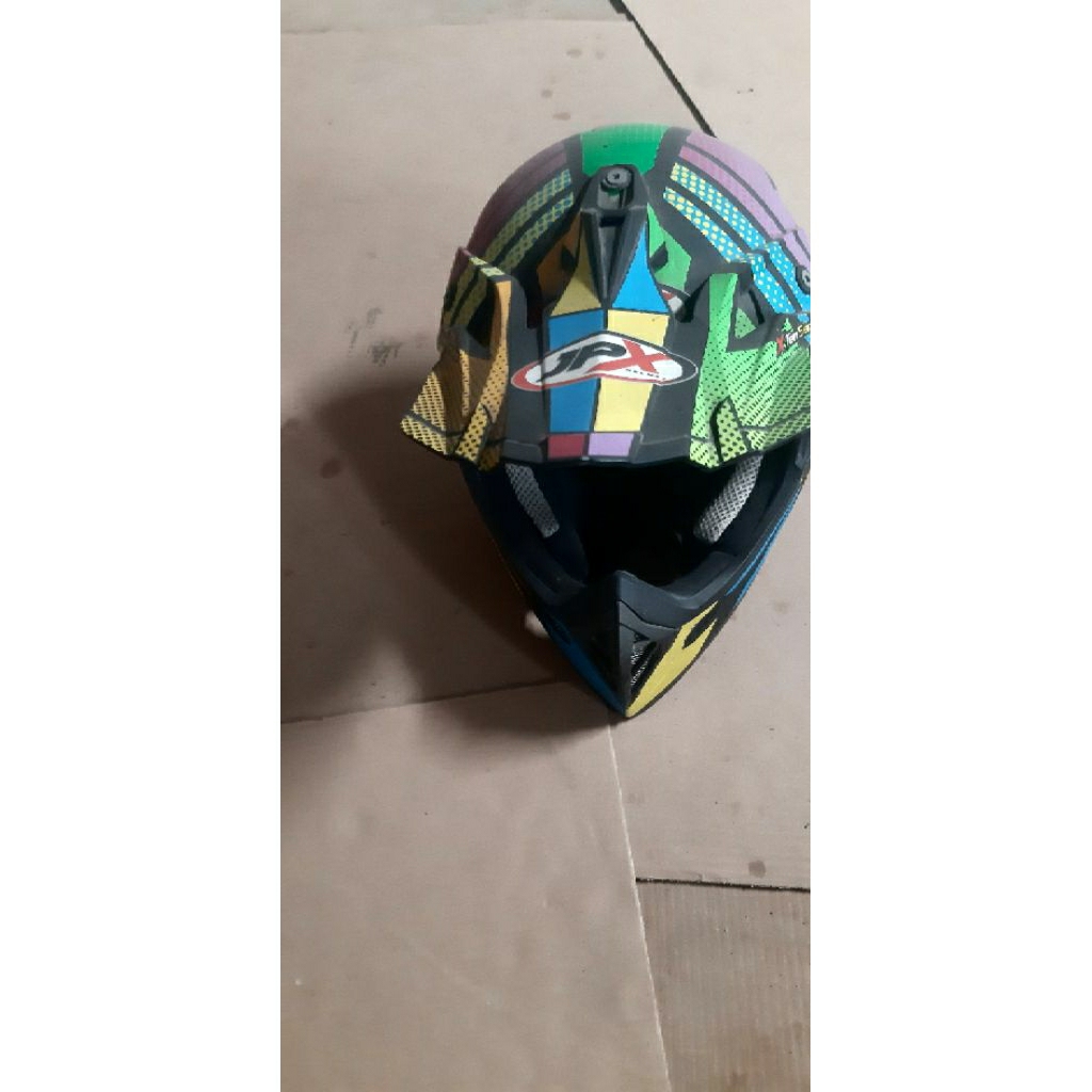 Helm trail jpx