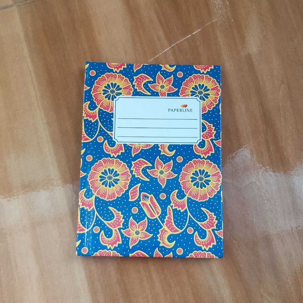 

Buku tulis sampul tebal A6 isi 100 lembar