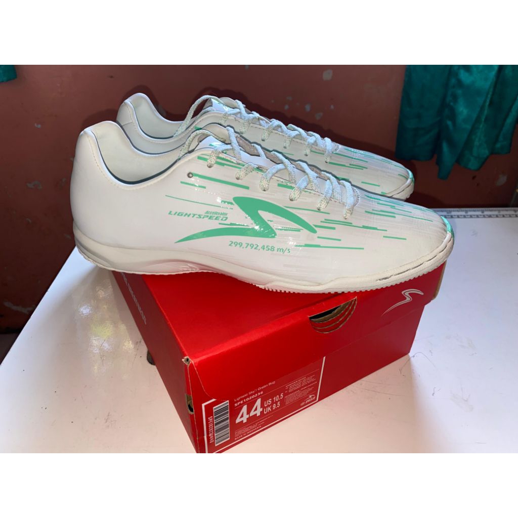 Sepatu Futsal LS REBORN GREENBUG