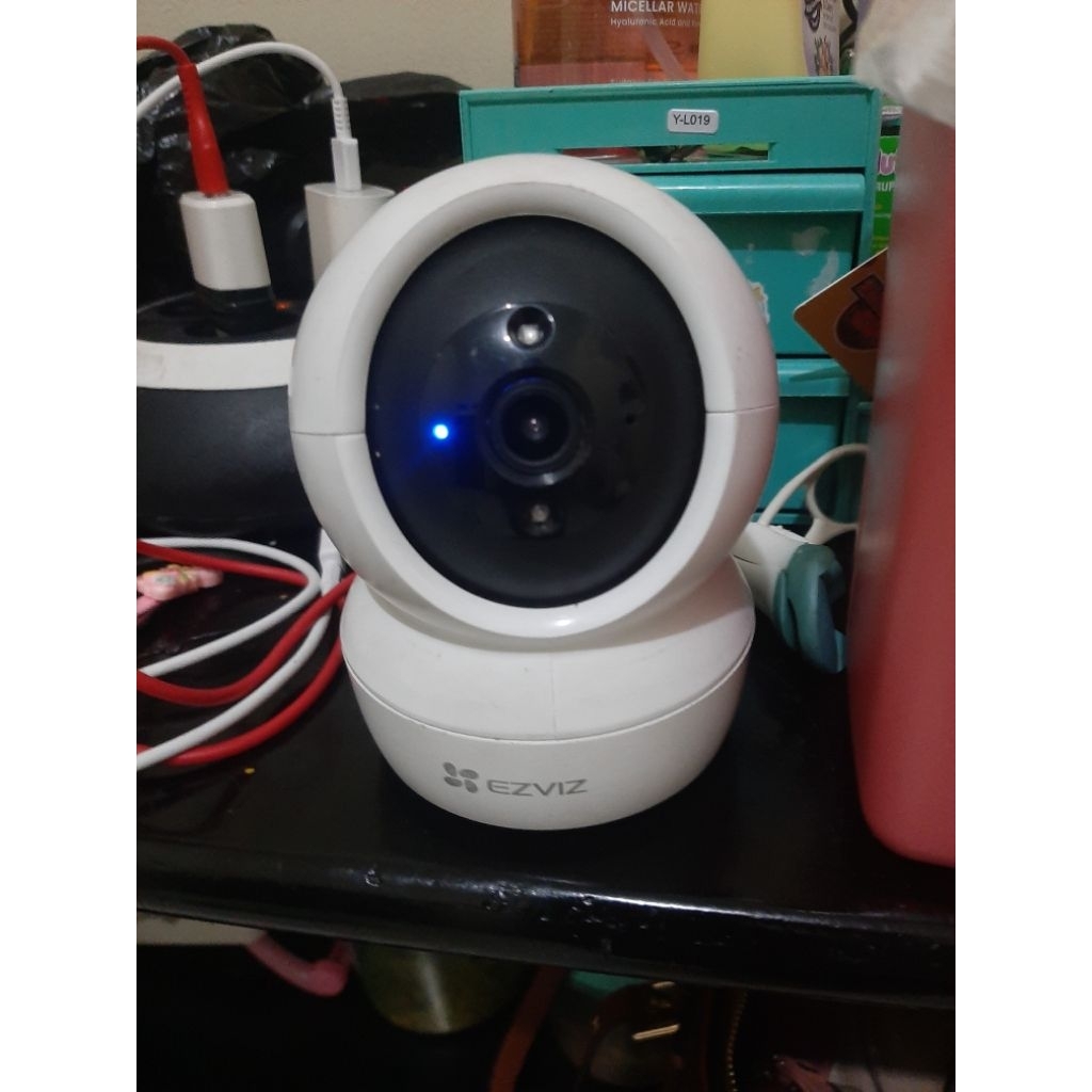 kamera cctv Ezviz C6N