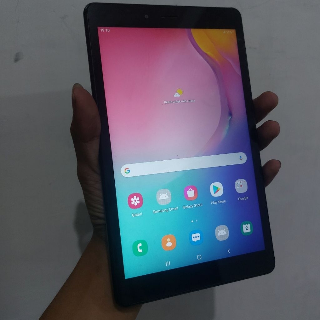 Tab samsung a8 2019 2/32 Segel lengkap:Hp dosbook charger