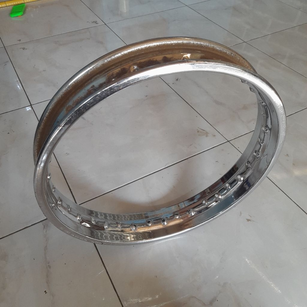 VELG LINGKARAN BESI DID RIM RING 17 X2.15 DID , KONDISI BEKAS ORIGINAL COPOTAN MOTOR