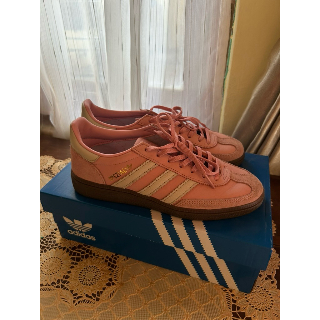 preloved adidas spezial pink