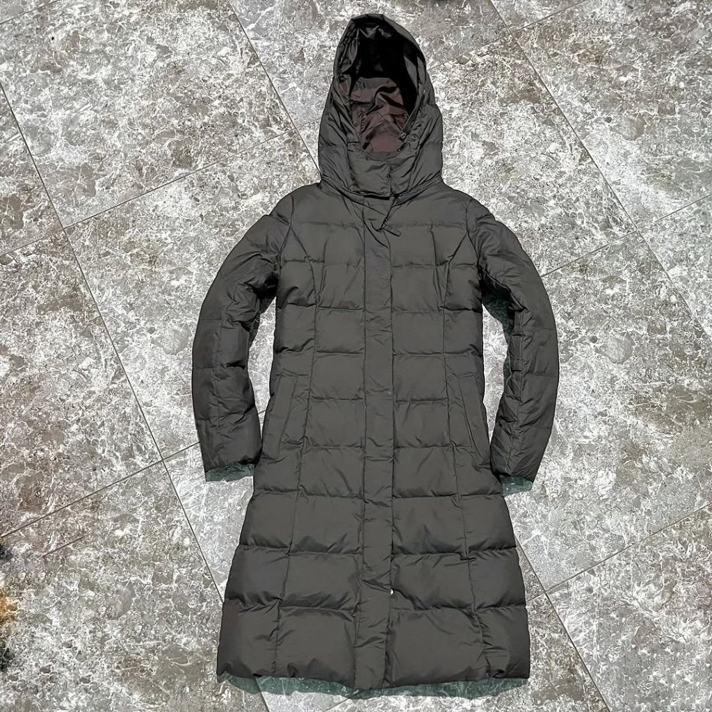 JAKET BULU ANGSA LONG COAT UNIQLO