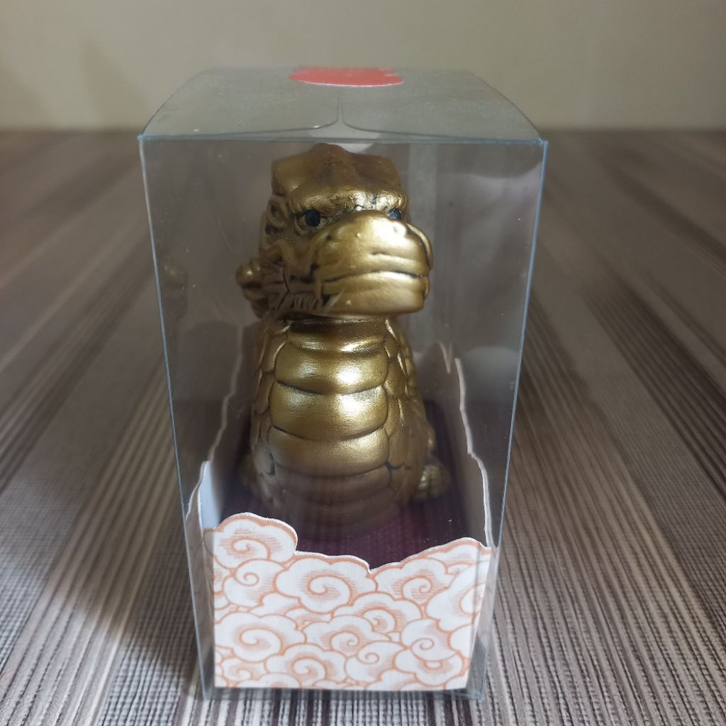 Patung Antik Tiongkok. Naga, Buddha, GuanYu
