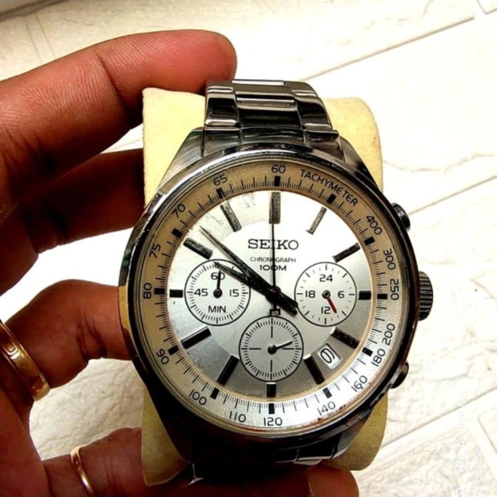 seiko chronograph 5 quartz japan military divers