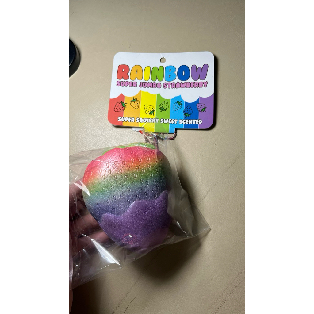 punimaru strawberry squishy