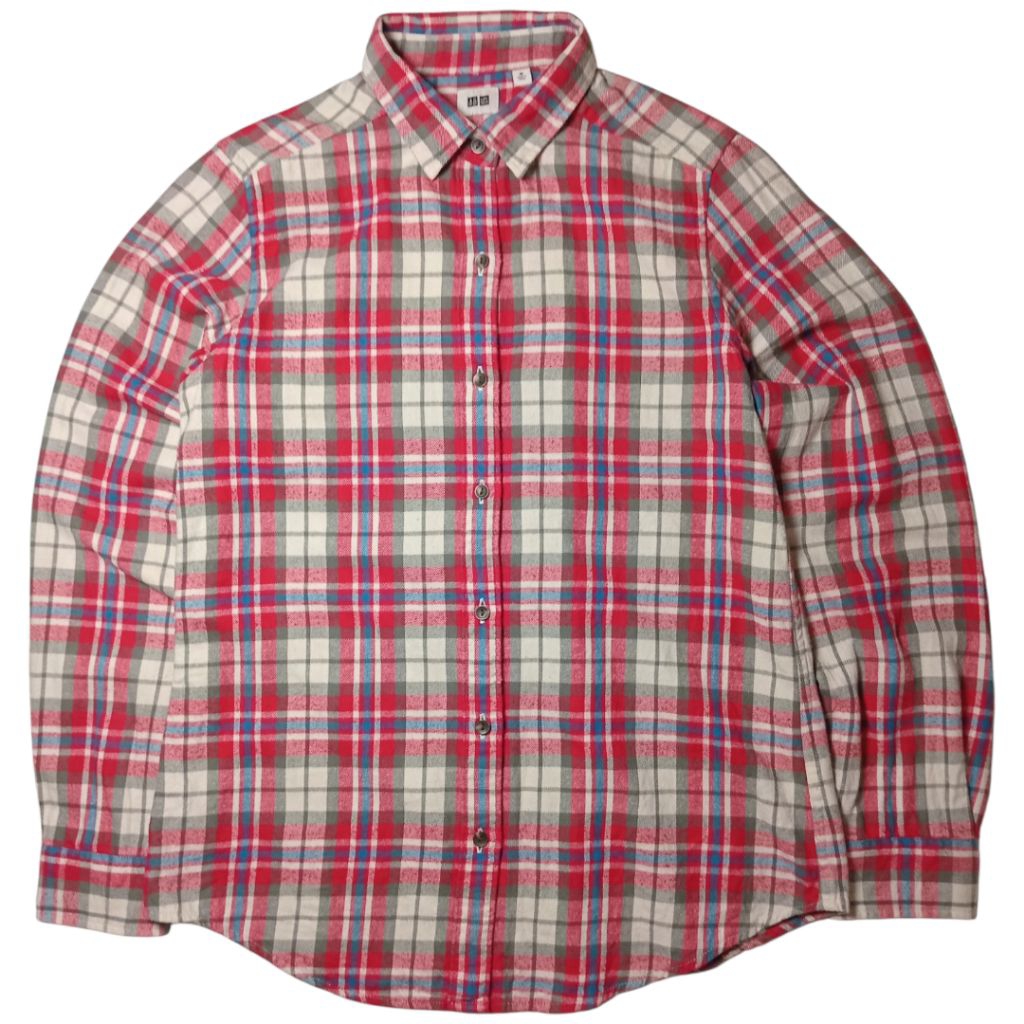 Kemeja Flanel pria wanita unisex uniqlo flannel kotak kotak bahan good LD 96 Size S Second