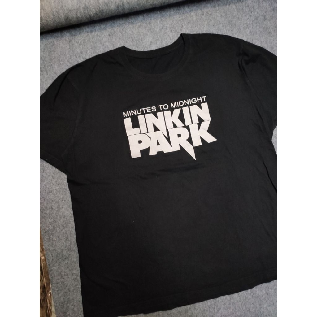 Linkin Park Minutes To Midnight