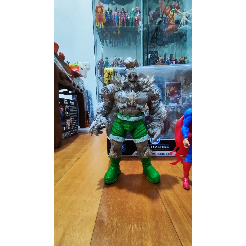 Mcfarlane Doomsday + Superman BIB
