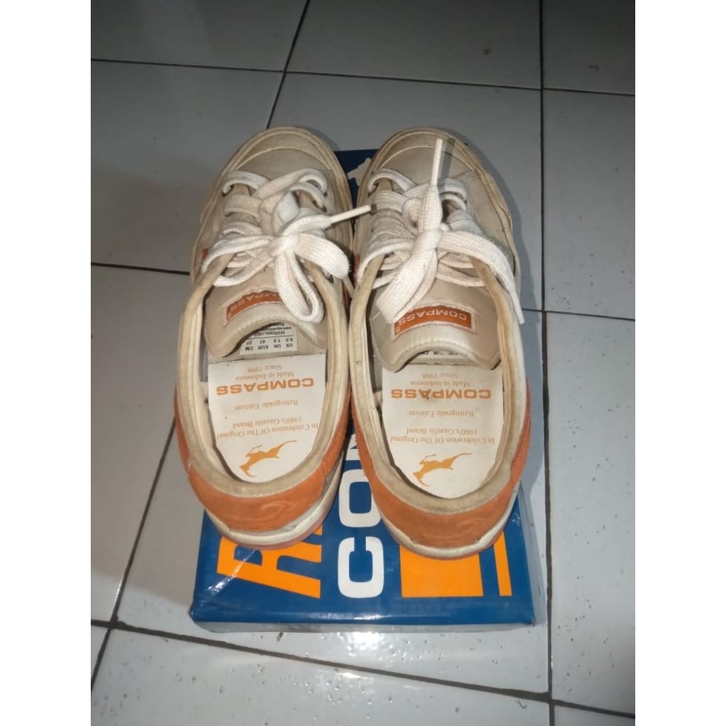 COMPASS RETROGRADE SECOND