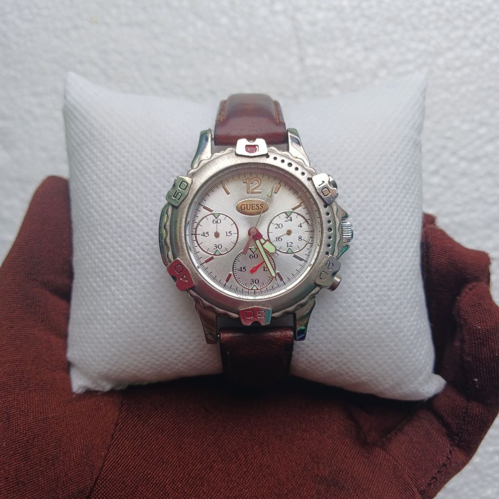 Jam Tangan Wanita Chronograph Gue 55 Vintage