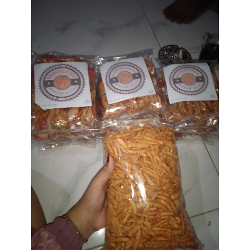 

Basreng Pedas Daun Jeruk