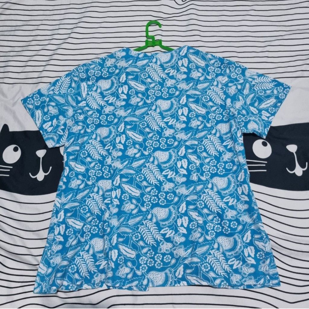 Kemeja Batik Wanita Cantik Berkerah Biru Muda Lengan Pendek