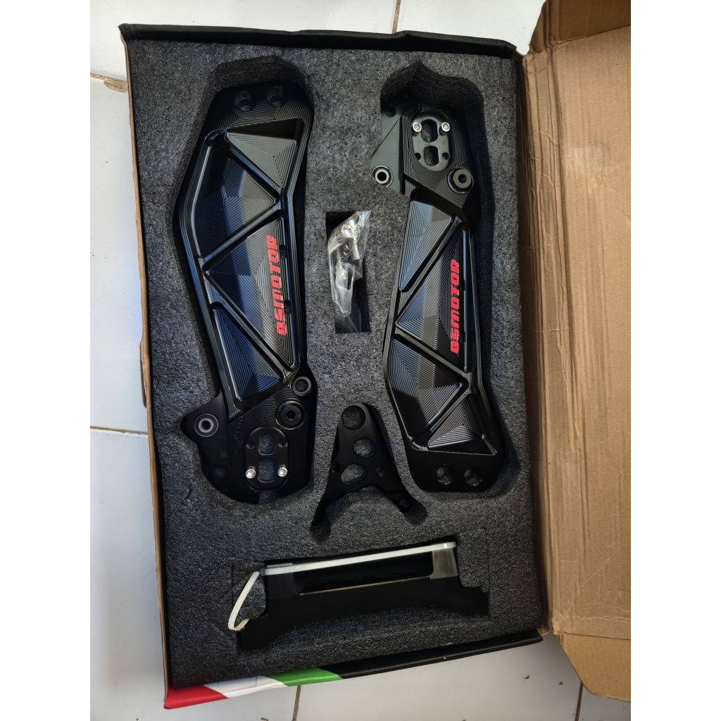 Swing Arm QS motor listrik