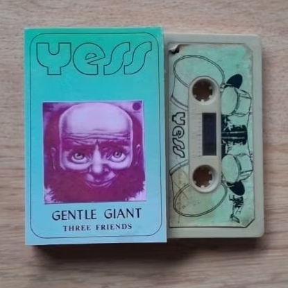 Kaset GENTLE GIANT - Three Friends (Seri Yess No.076)