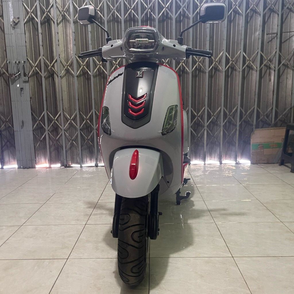 SEPEDA MOTOR LISTRIK UWINFLY T3S PRO ABU SECOND MULUS LIKE NEW