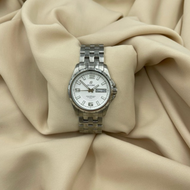 Jam Tangan Devond Wanita DV7154