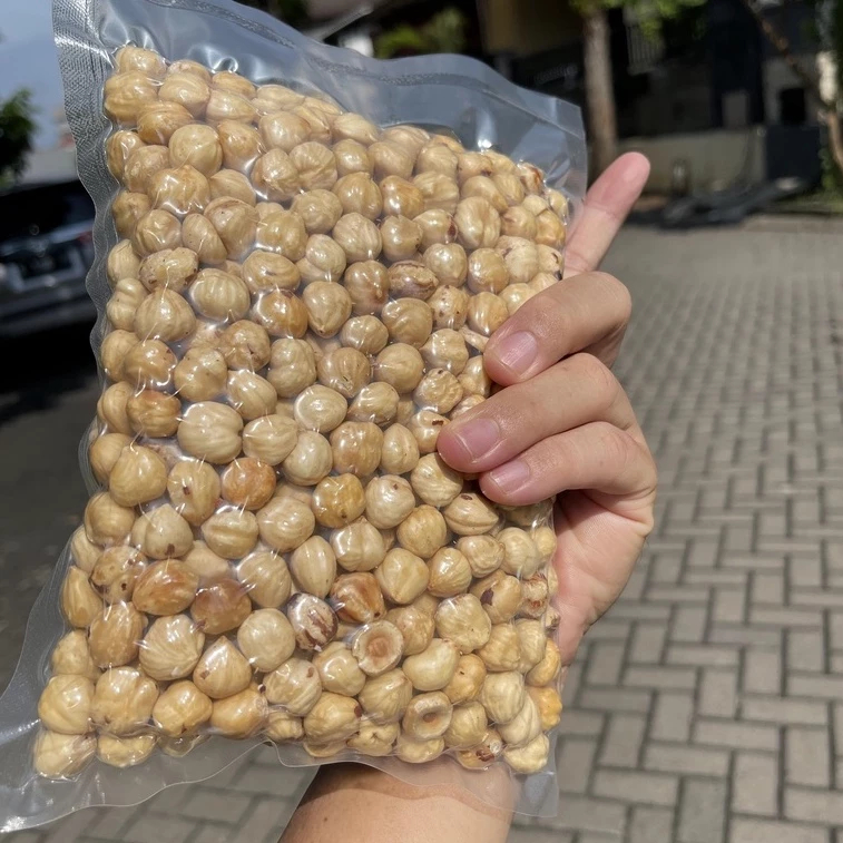 

Hazelnut Roasted Utuh Premium – Kacang Hazel Panggang Gurih Sehat , Camilan Sehat Vegan Friendly