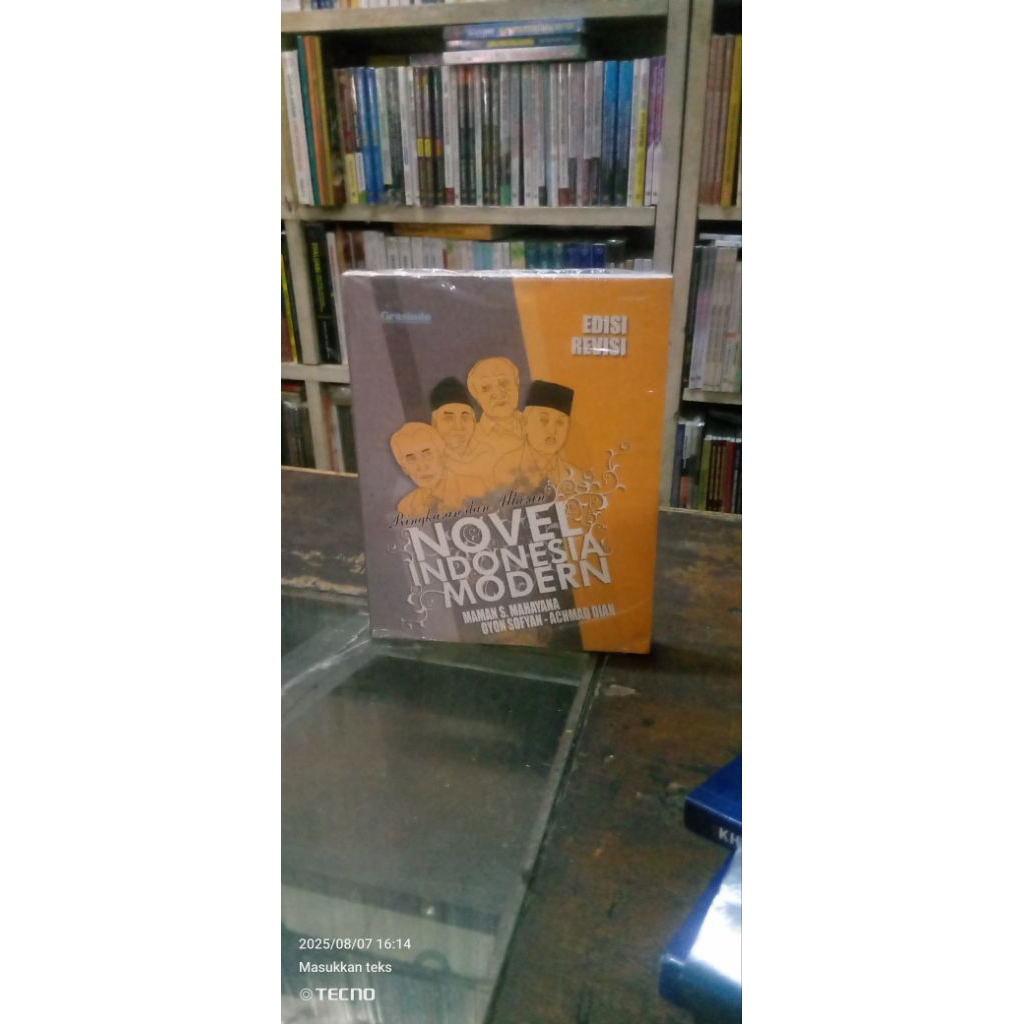 Ringkasan dan Ulasan: NOVEL INDONESIA MODERN EDISI.REVISI -Oleh Maman S. Mahayana, Oyon S.