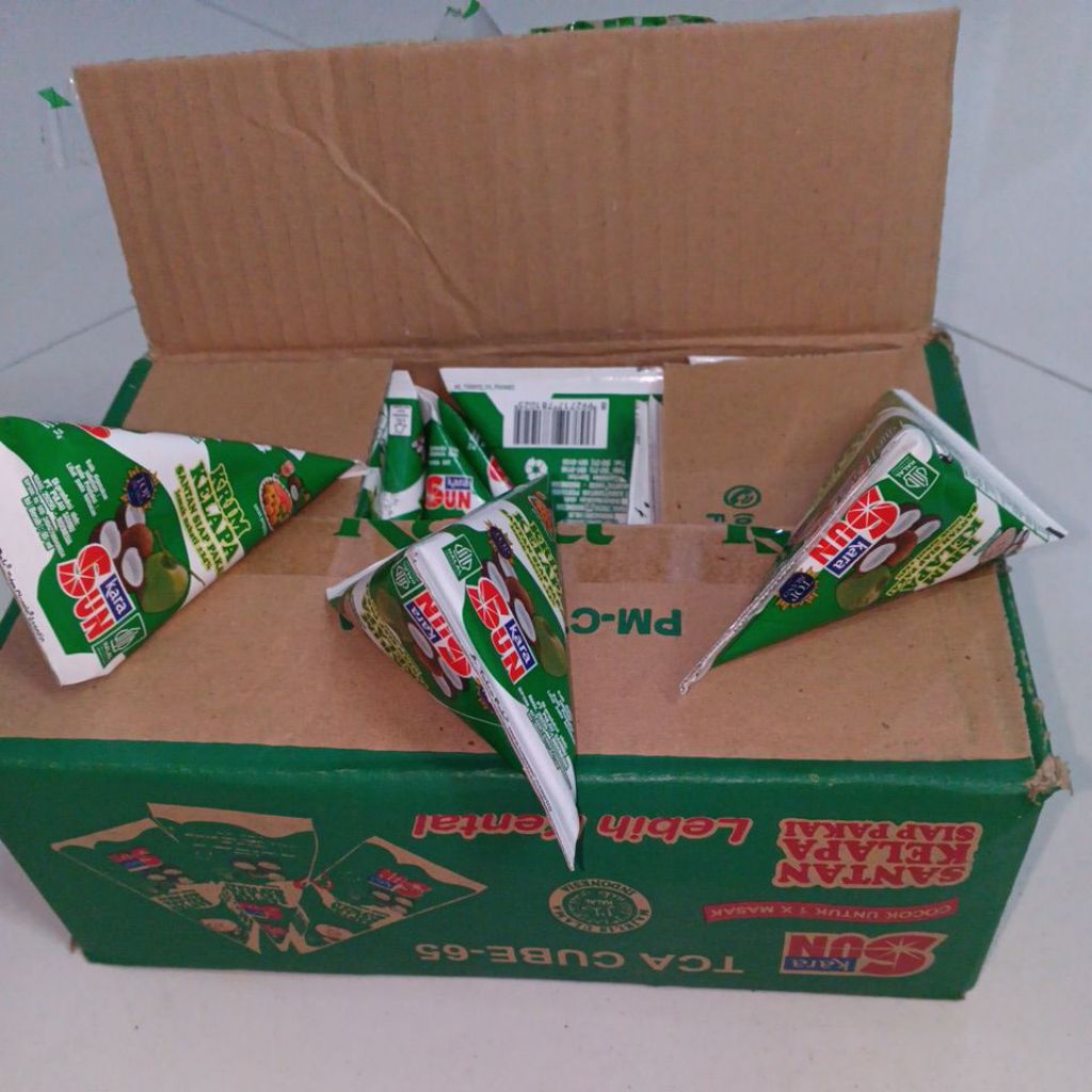 

Santan Sun Kara TCA Cube 65 ml 36 pak 1 dus