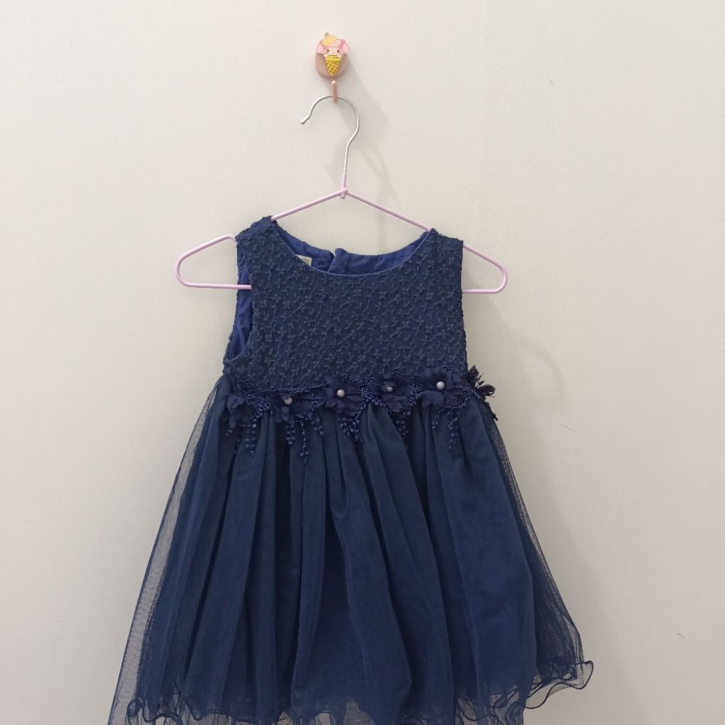 Preloved Baju pesta bayi 6-12bln