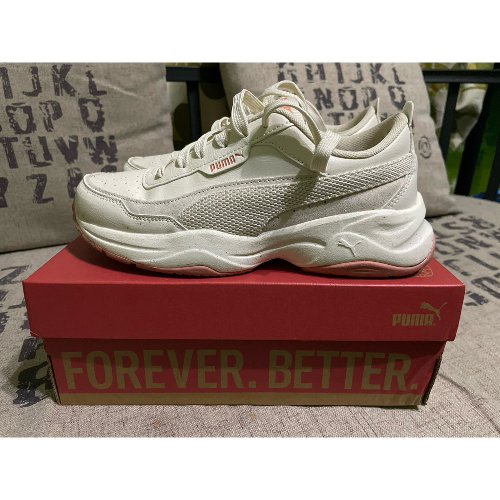Sepatu Puma size 37 Bekas Second Bagus