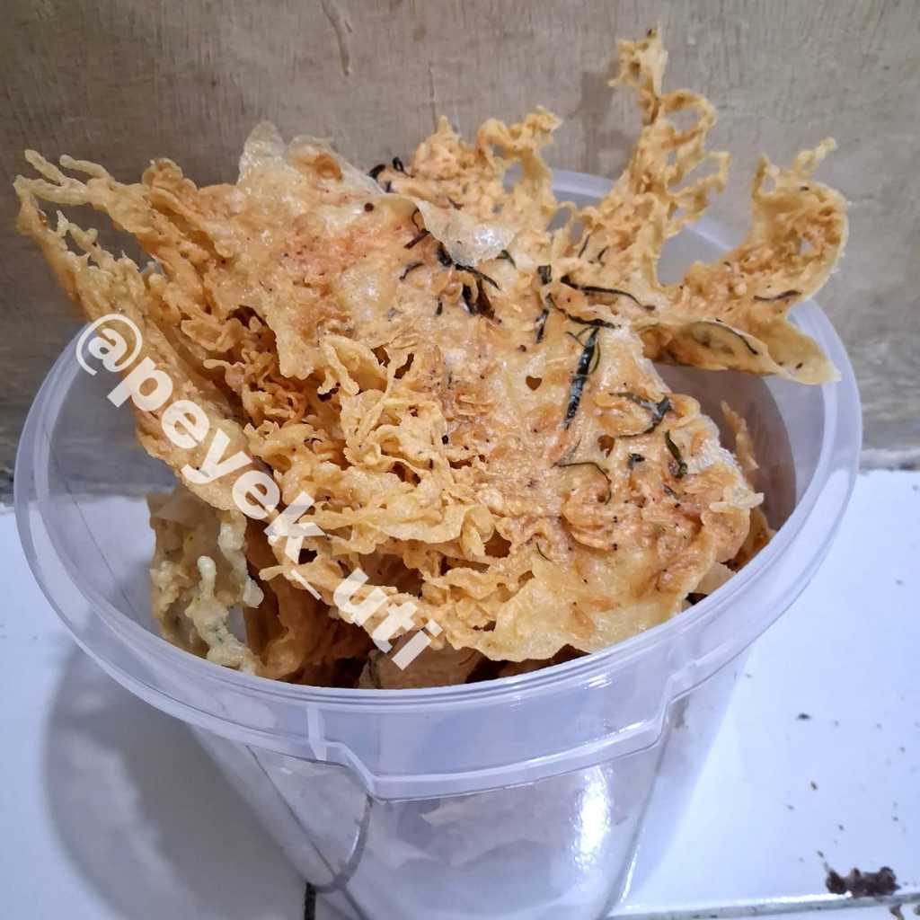

Peyek Uti | Peyek Udang Rebon | Peyek Renyah | Peyek 5 Liter | Peyek Gurih | Peyek Enak