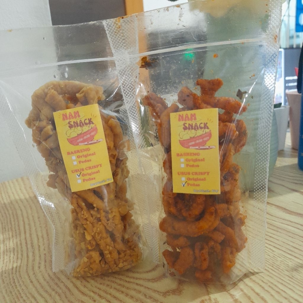 

Usus Krispi Original dan Pedas Daun Jeruk NAM Snack