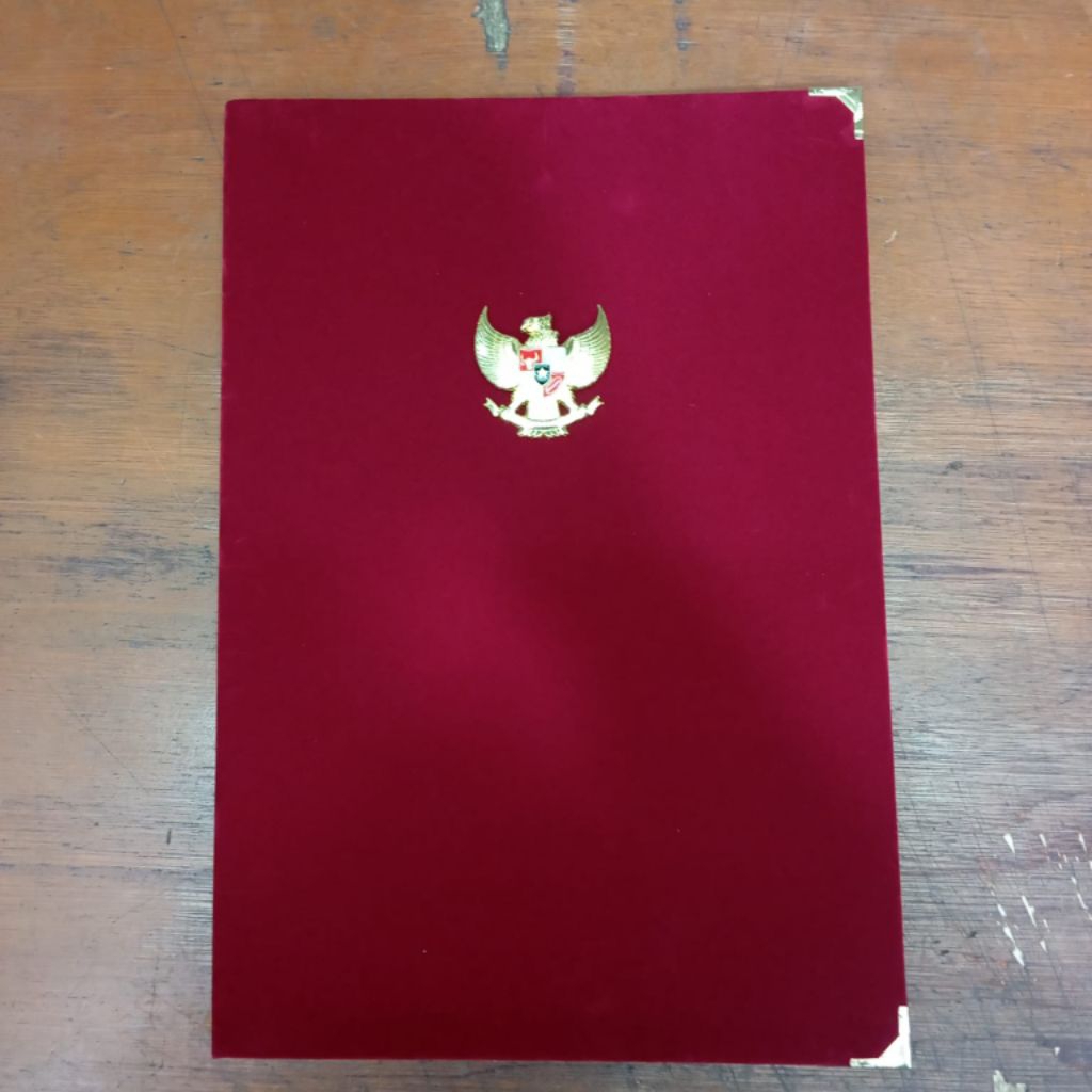 

Map Bludru garuda cor 3D